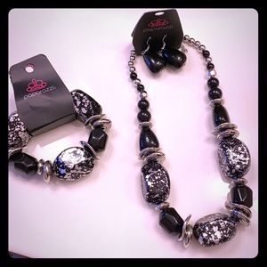 Paparazzi jewelry, 3 piece set